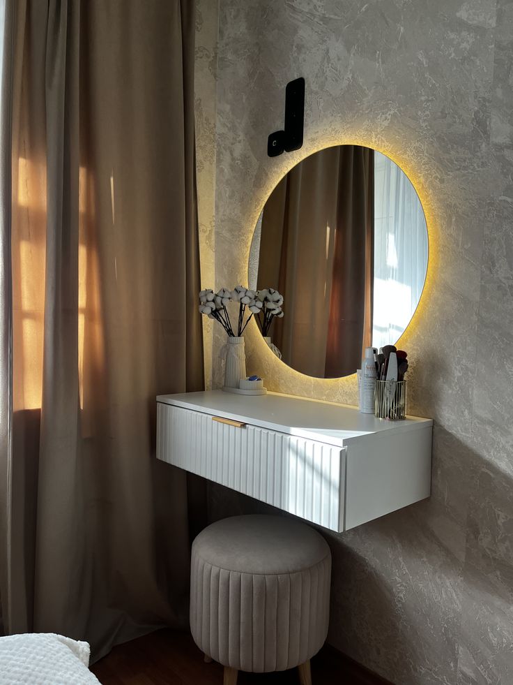 میز آرایش MDF اقتصادی تک رنگ